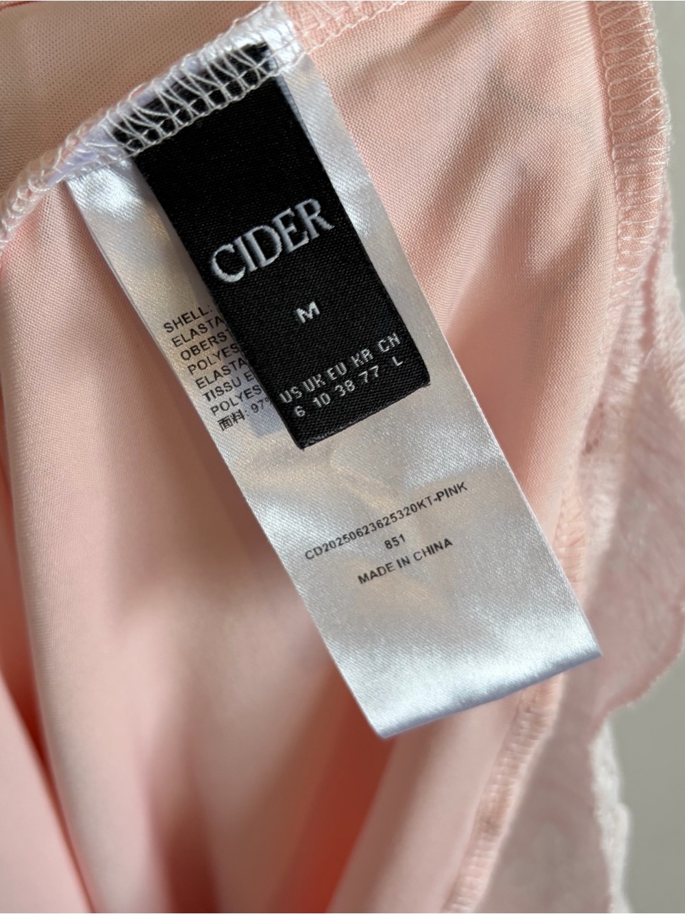 Cider Light Pink Off-Shoulder Daisy Lace Blouse - Picture 6 of 8